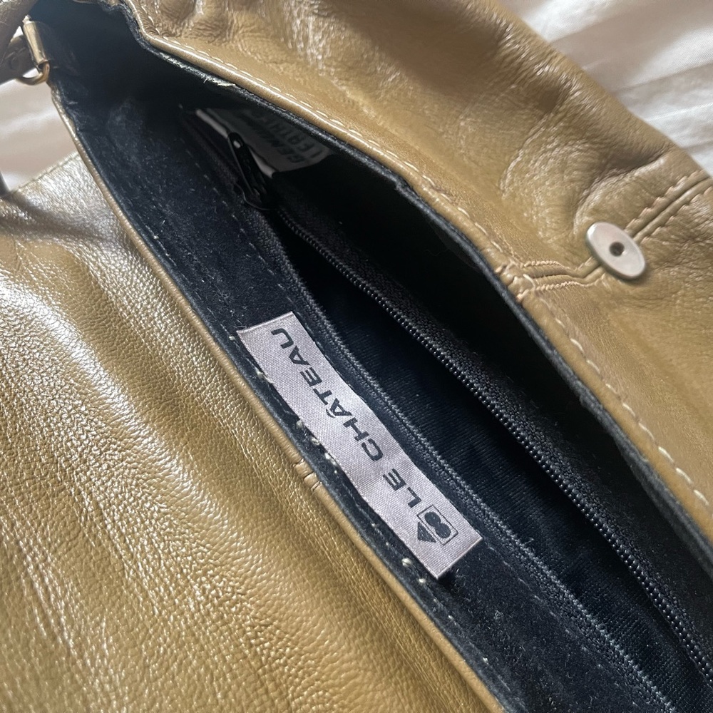 Tan Butter Soft Leather Shoulder Bag - Picture 16 of 17
